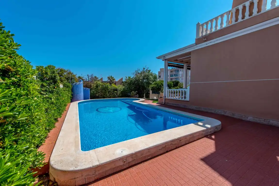 Chalet con piscina en venta en La Mata, imagen 44