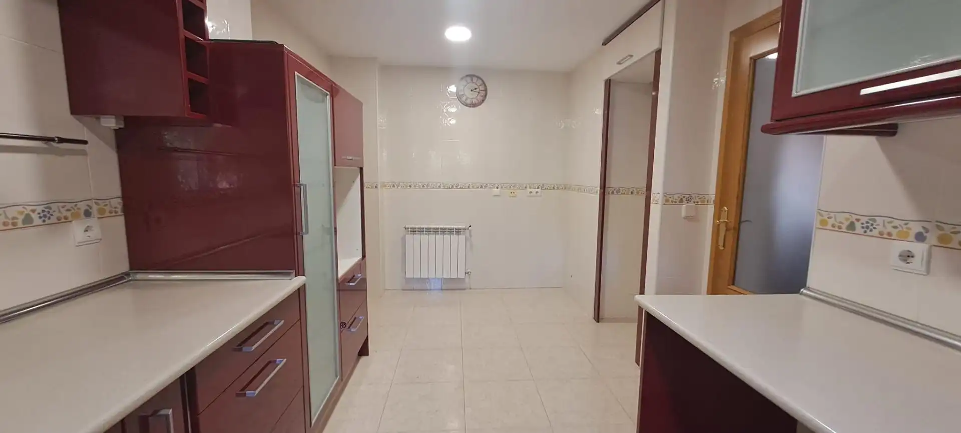 Semi-detached house for sale in Calle PINTOR JOAQUIN SOROLLA, imagen 6