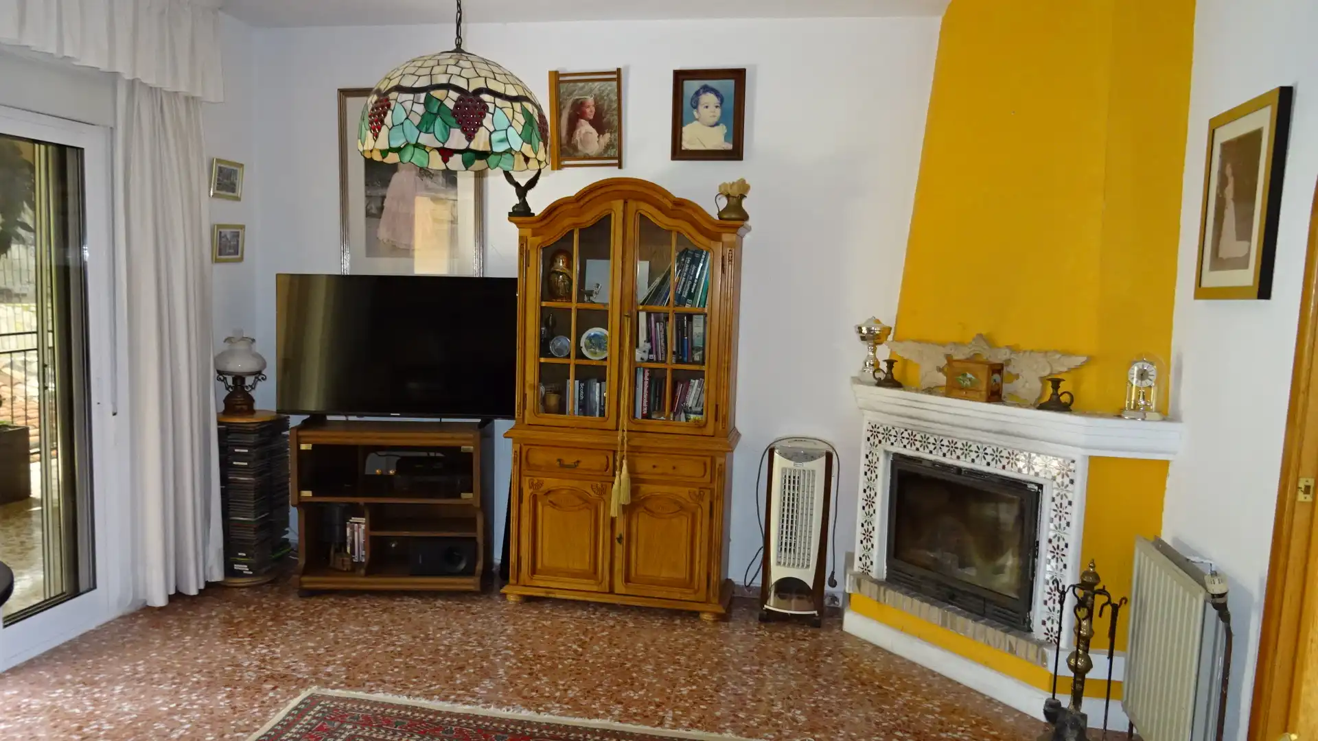 Living room of Houses for sale in El Campello  with Air Conditioner, Heating and Private garden