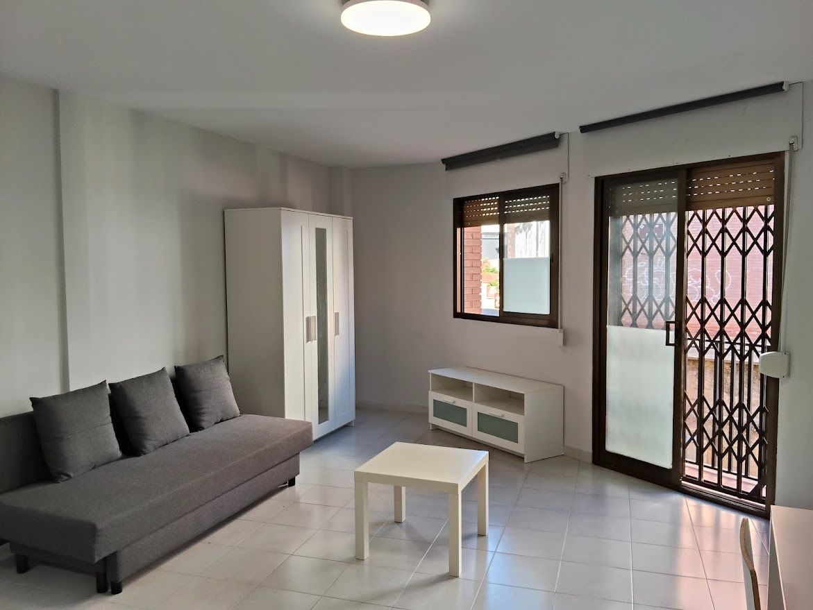 Schlafzimmer von Wohnung miete in  Lleida Capital mit Heizung, Möbliert und Ofen