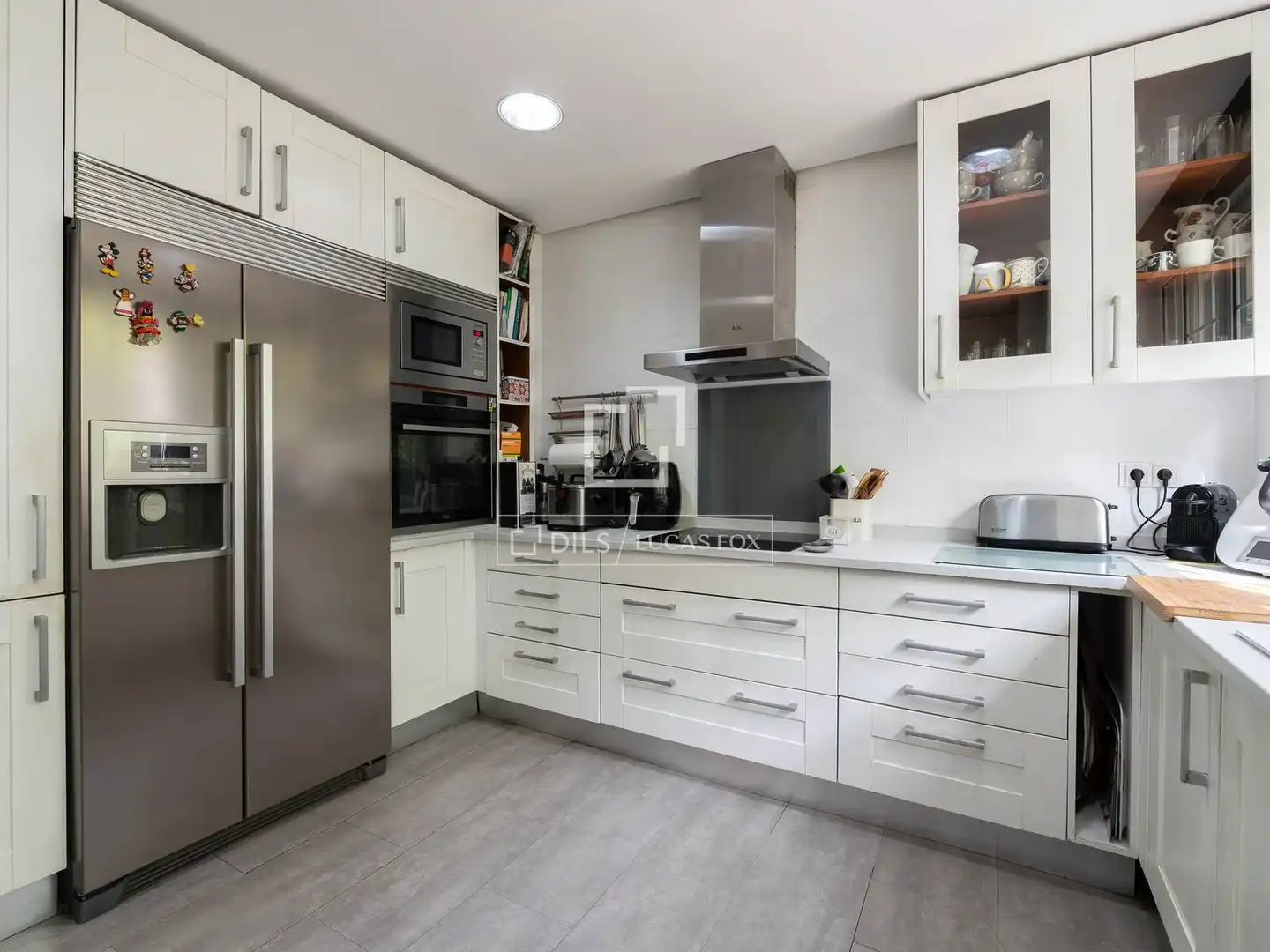 Cocina de Casa o chalet en venta en Madrid con Aire acondicionado, Calefacción y Jardín privado