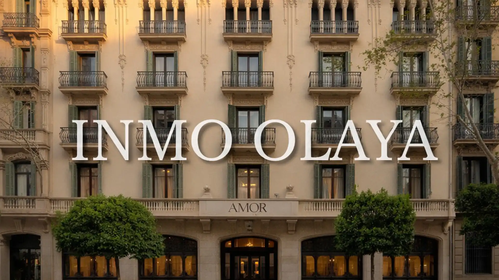 Vista exterior de Edificio en traspaso en  Barcelona Capital con Alarma