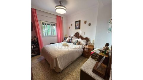 Foto 3 de Piso en venta en Avenida Mar y Sierra, 5, Sierra de Estepona - Avda. de Andalucía, Estepona