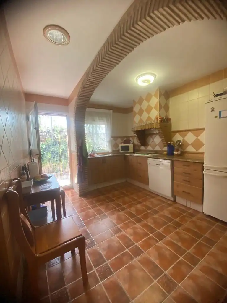 Cuina de Casa o xalet en venda en La Pobla de Tornesa amb Jardí privat, Terrassa i Traster