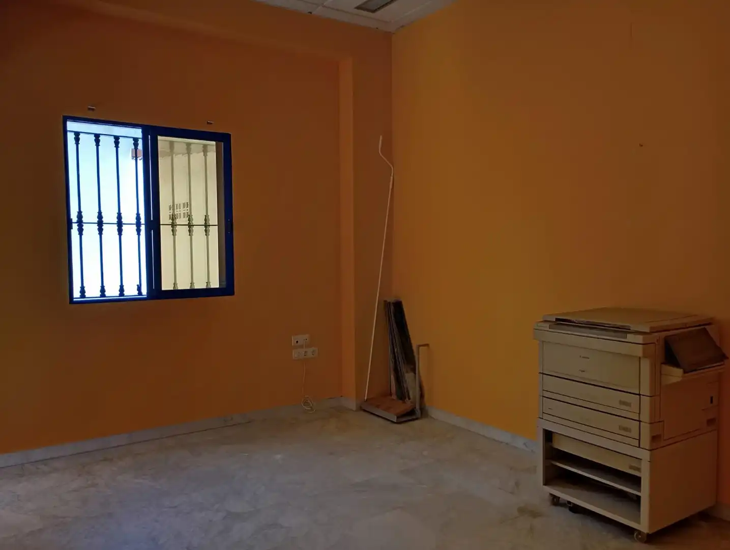 Local commercial à louer à El Portil, imagen 15