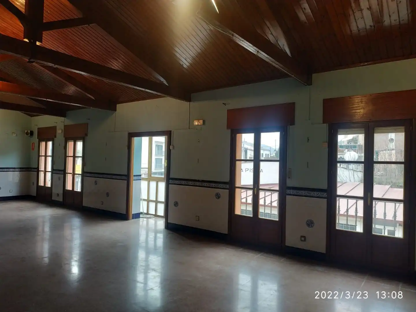 Commercial properties for rent in Arnedillo  with Air Conditioner