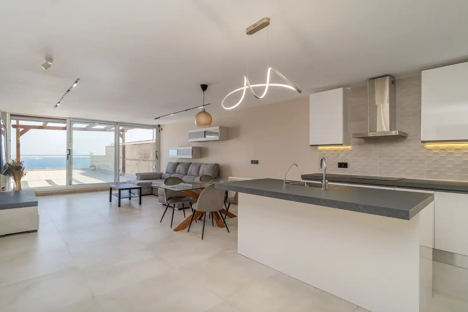 Kitchen of Flat for sale in Sitges  with Heating, Terrace and Storage room