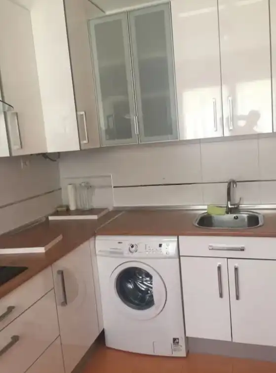 Cuina de Casa o xalet en venda en Poza de la Sal amb Calefacció, Jardí privat i Terrassa