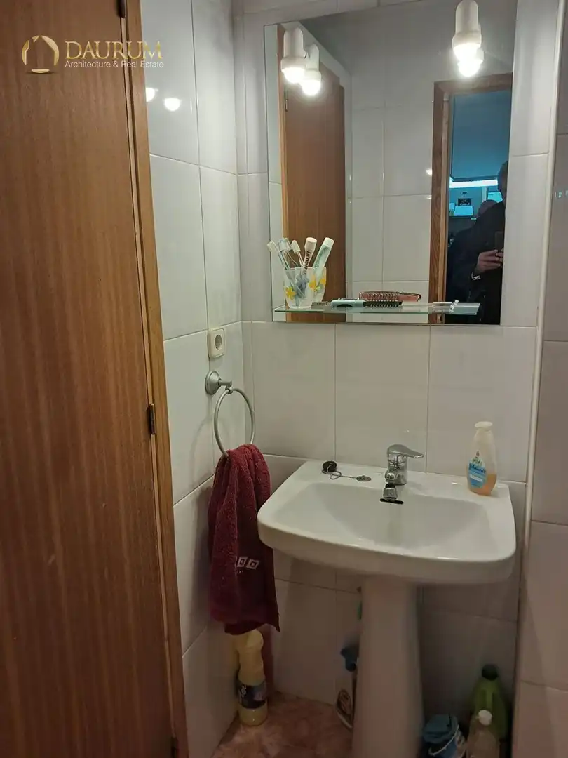 Badezimmer von Fabrikhallen zum Verkauf in Valencia