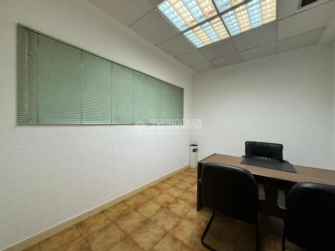 Local comercial en venta en Zona Industrial, imagen 11