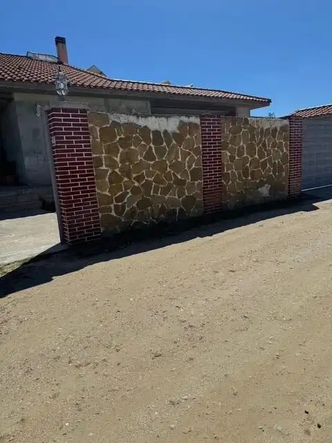 Casa o xalet en venda en Calvarrasa de Arriba amb Calefacció, Jardí privat i Terrassa