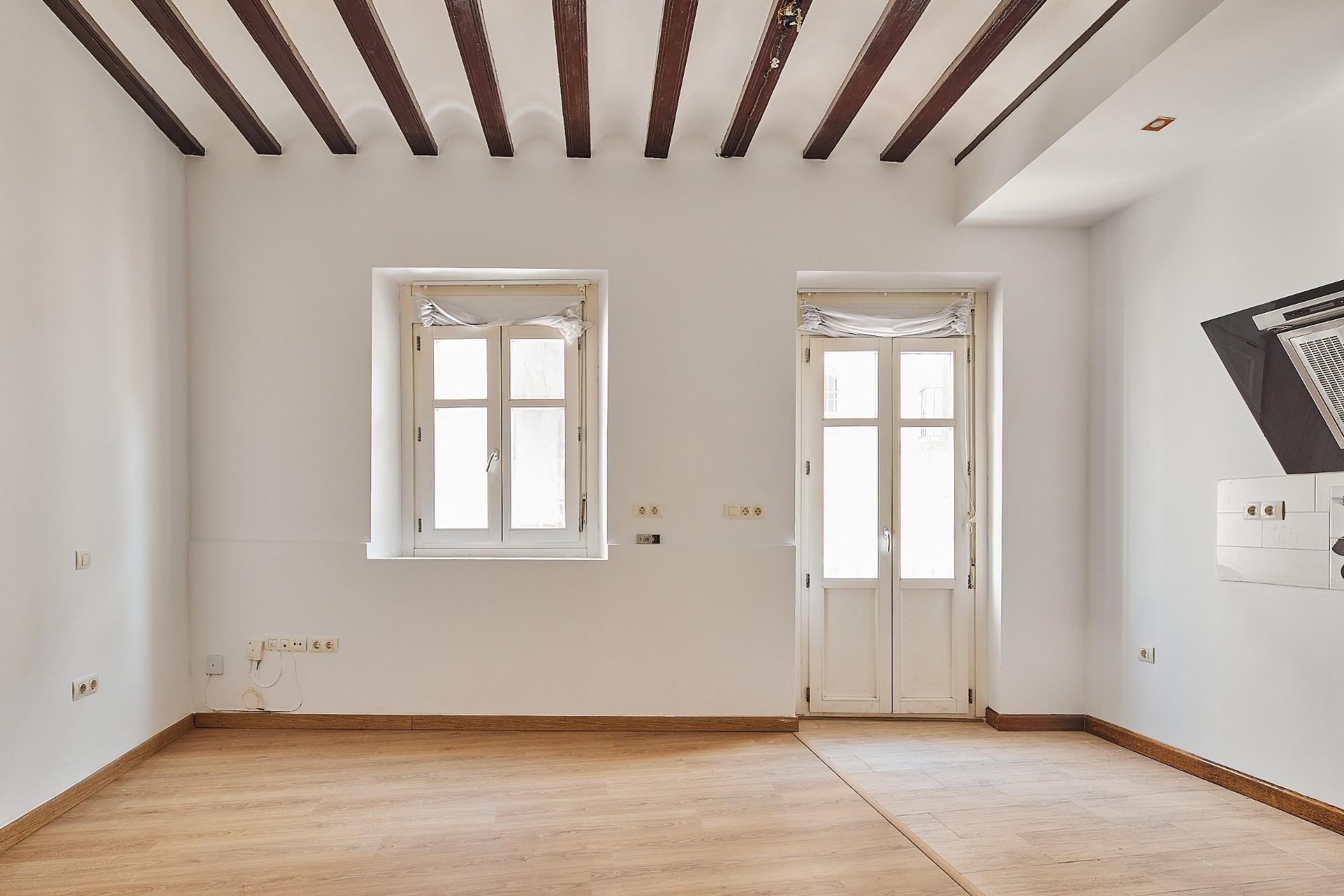 Piso en venta en  Cádiz Capital con Aire acondicionado, Trastero y Balcón