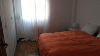 Bedroom of Flat for sale in  Madrid Capital  with Air Conditioner, Heating and Terrace