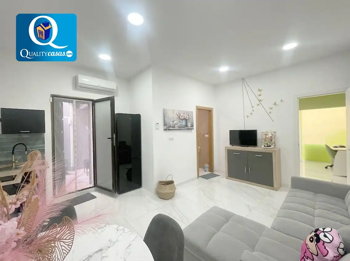 Local comercial en venta en Pla - Carolinas