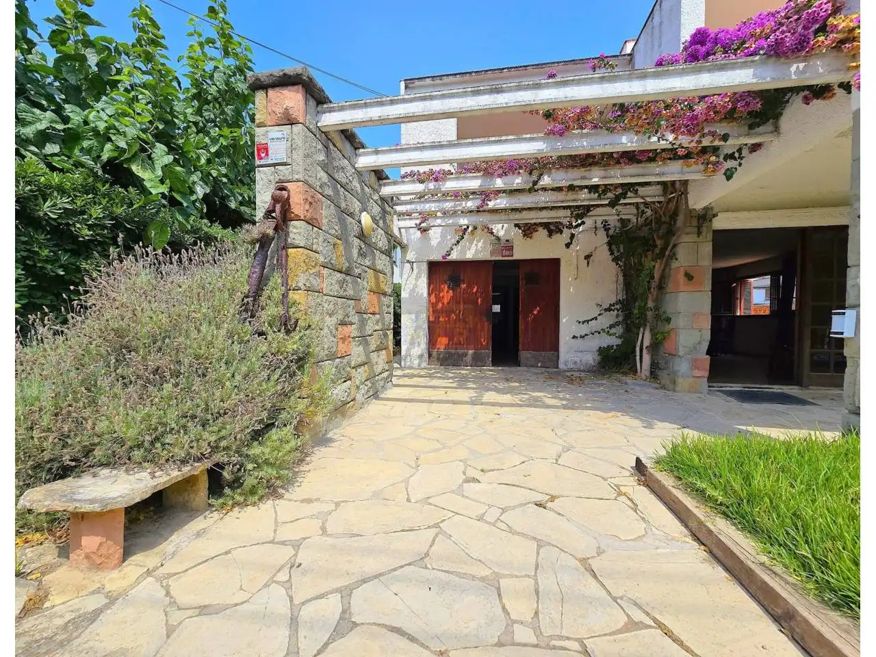 Casa o xalet en venda en Vilanova i la Geltrú amb Jardí privat i Terrassa