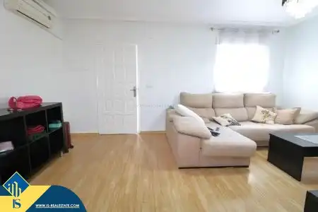 Casa amb piscina en venda a Zona Carrefour - Urbanizaciones, imagen 6