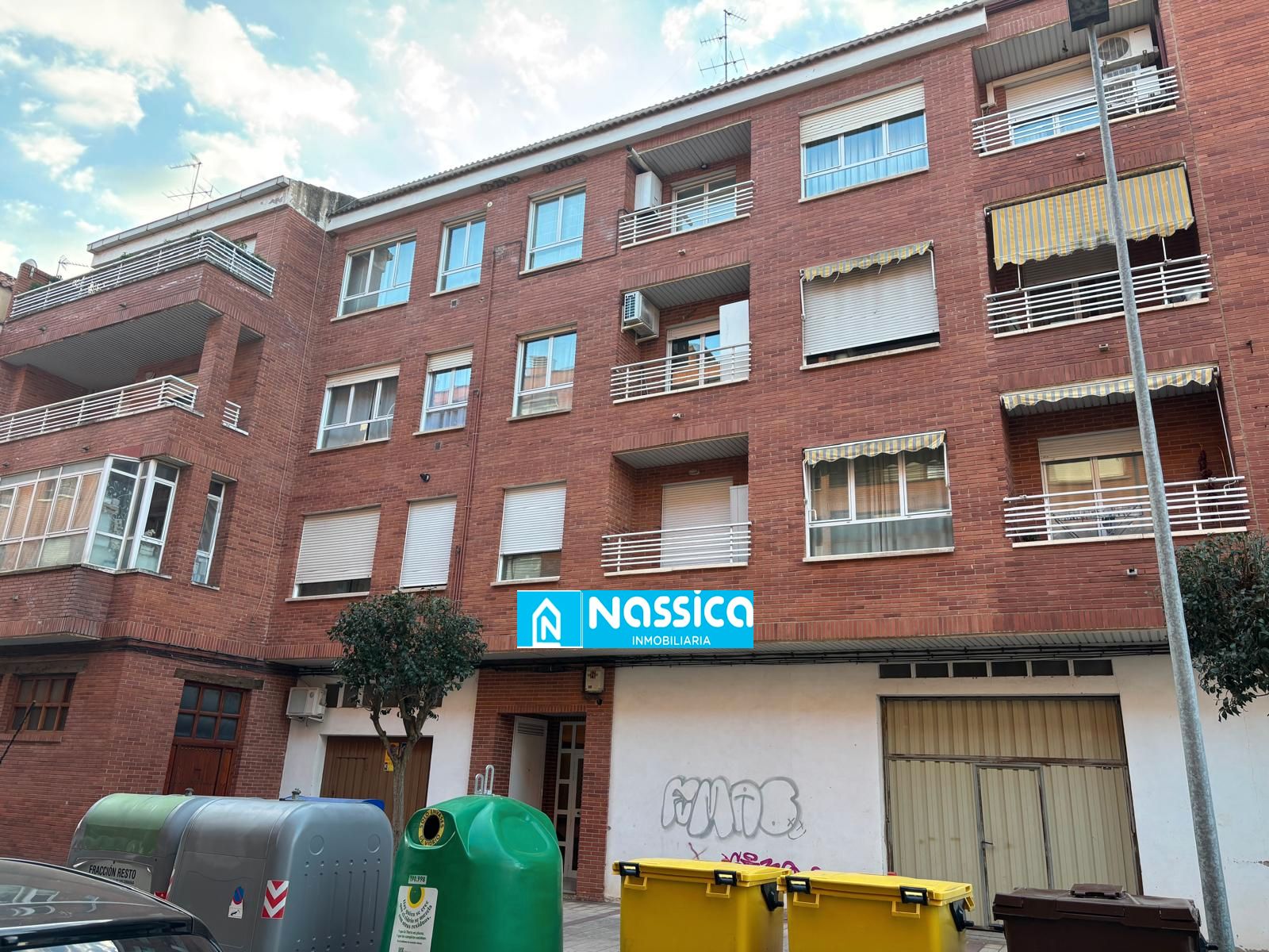 Vista exterior de Apartament en venda en Calahorra amb Aire condicionat, Calefacció i Parquet