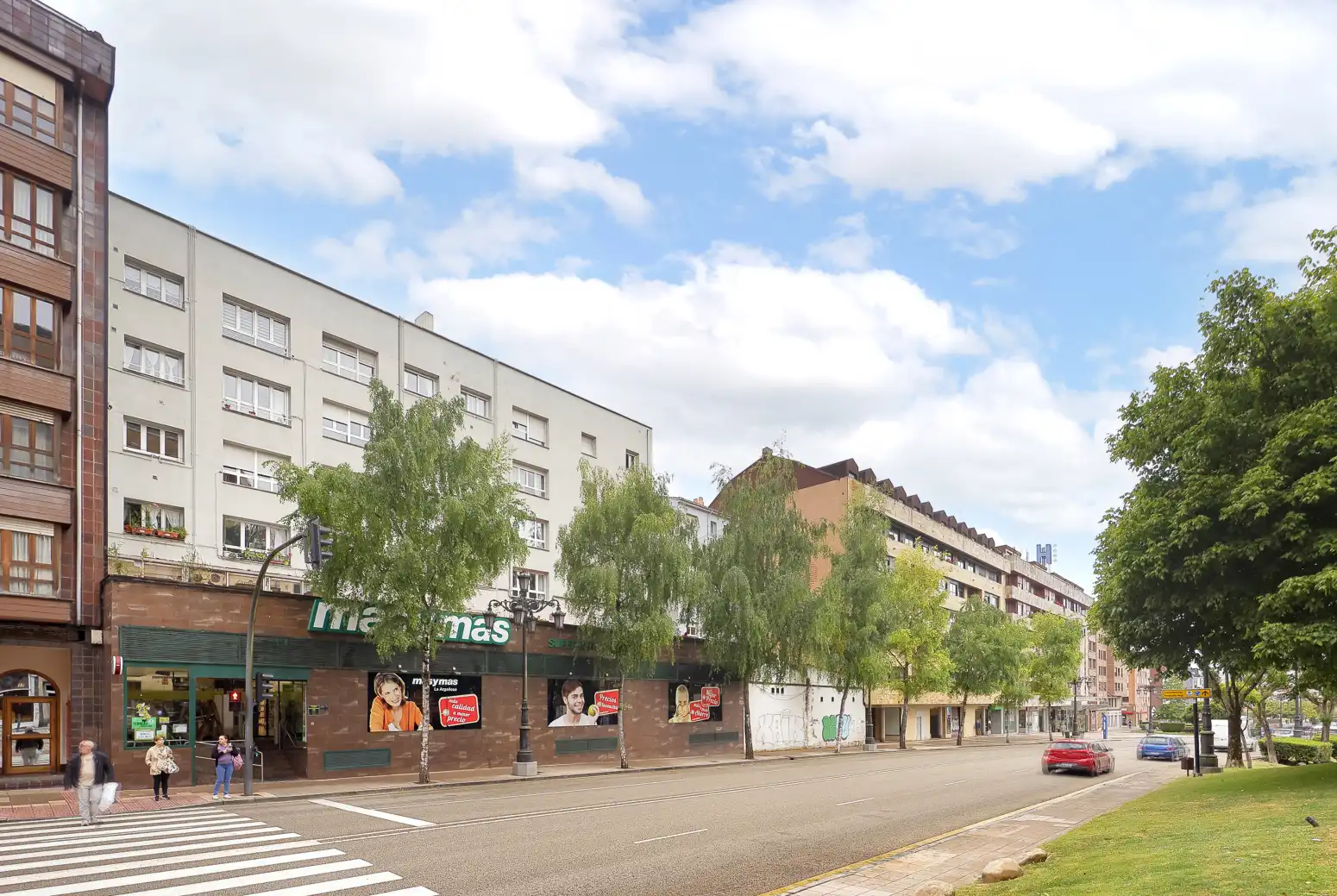 Außenansicht von Wohnung zum Verkauf in Oviedo  mit Heizung und Parkett