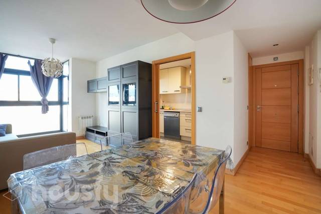 Piso en Venta en Cl. Embalse de Navacerrada, . en Ensanche de Vallecas - La Gavia