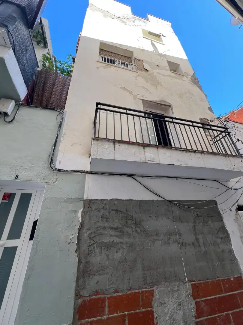Maison à vendre à Carrer de l'Escultor Clarà 6, imagen 3