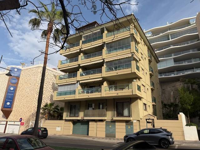 Apartamento en Alquiler en Avenida CARVAJAL en Las Gaviotas  - Carvajal