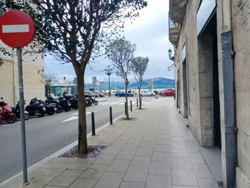 Vista exterior de Local en venta en Santander con Calefacción
