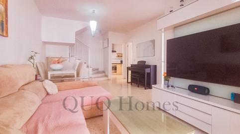 Foto 4 de Casa adosada en venda a Caballero Bonald - San José Obrero - Guadalcacín, Cádiz