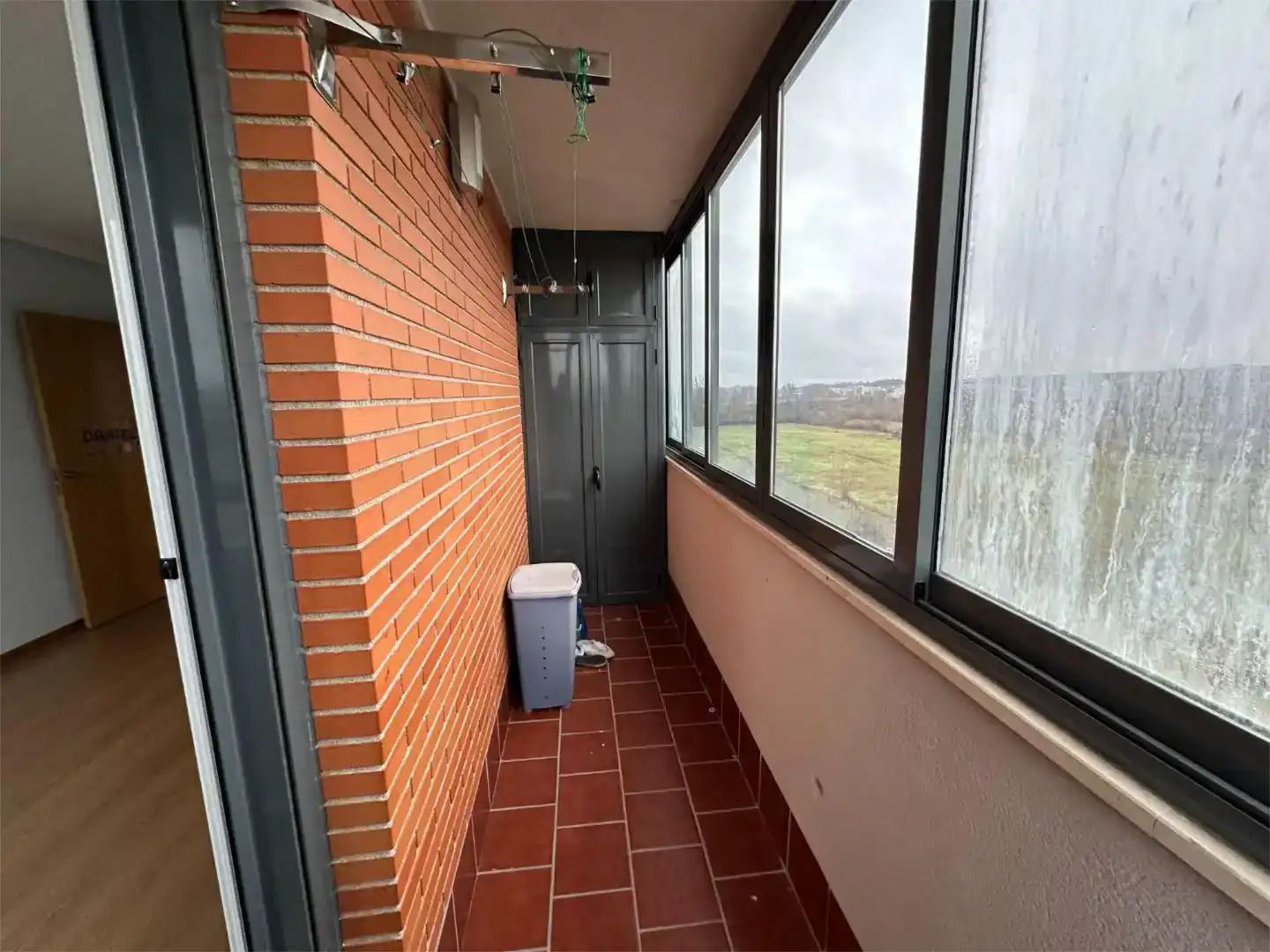 Terrassa de Pis en venda en León Capital  amb Jardí privat, Parquet i Traster