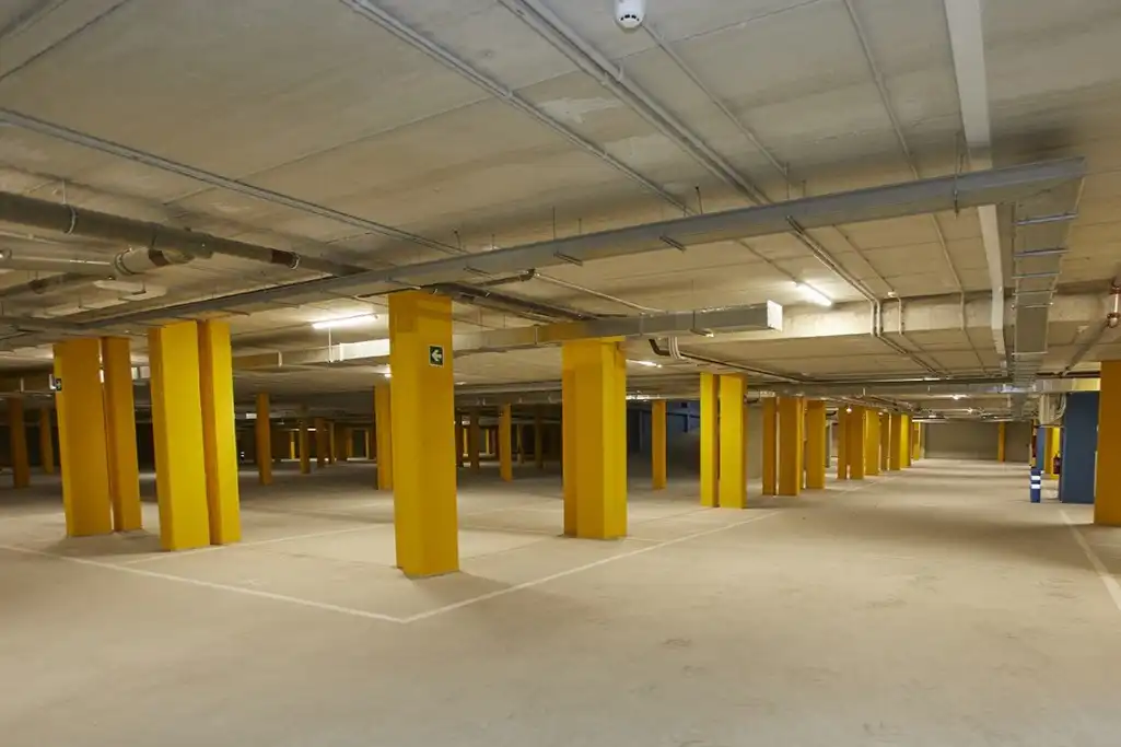 Parking de Piso en venta en Adurtza