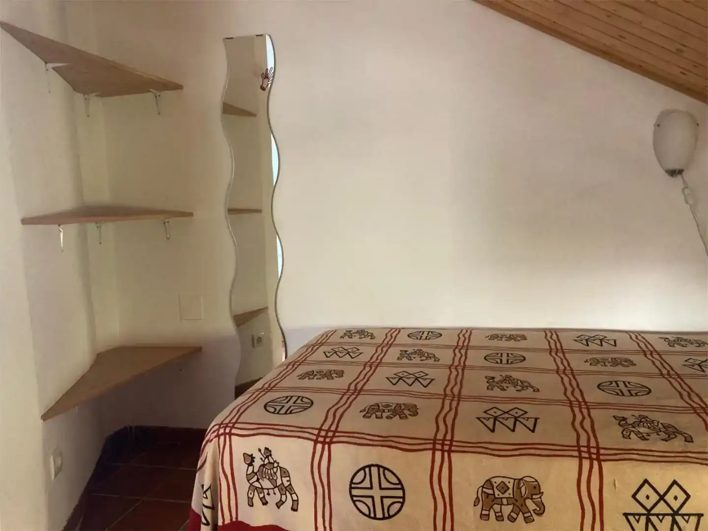 Dormitori de Pis en venda en Pinos Genil amb Balcó