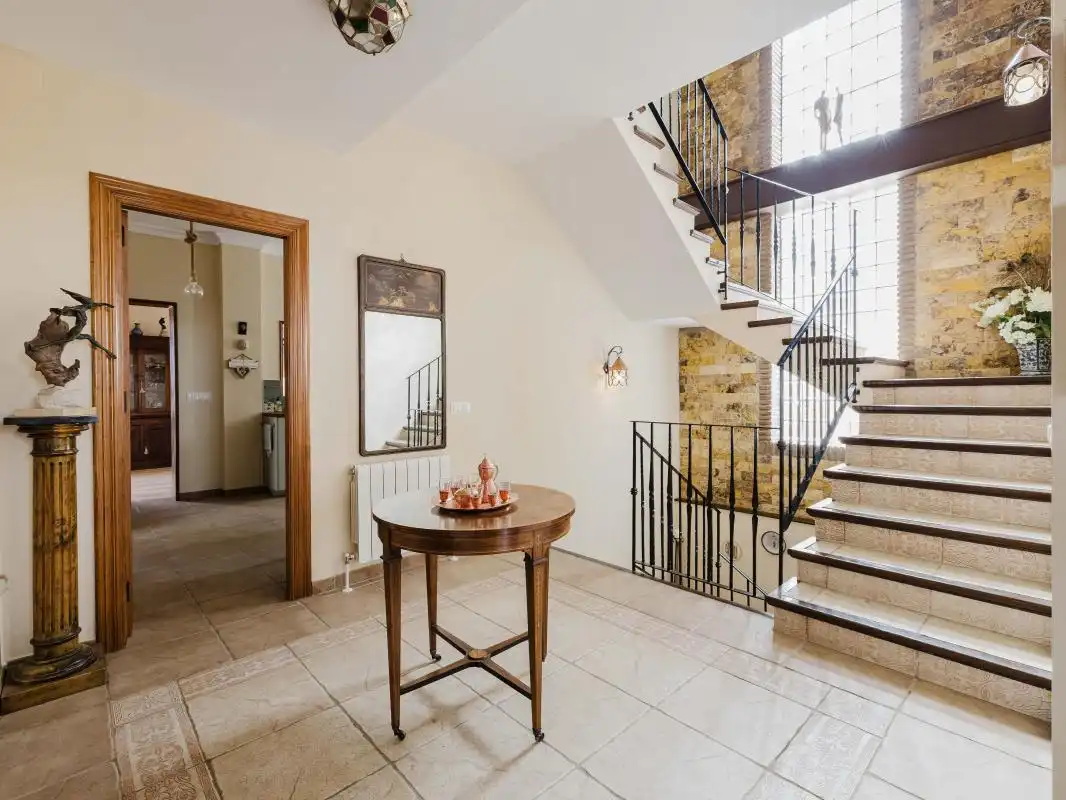 Casa o xalet en venda en Alhaurín El Grande amb Aire condicionat, Calefacció i Jardí privat