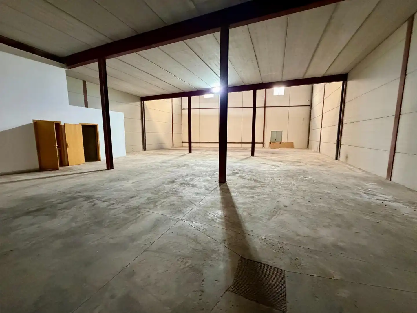Industrial buildings for rent in Aspe