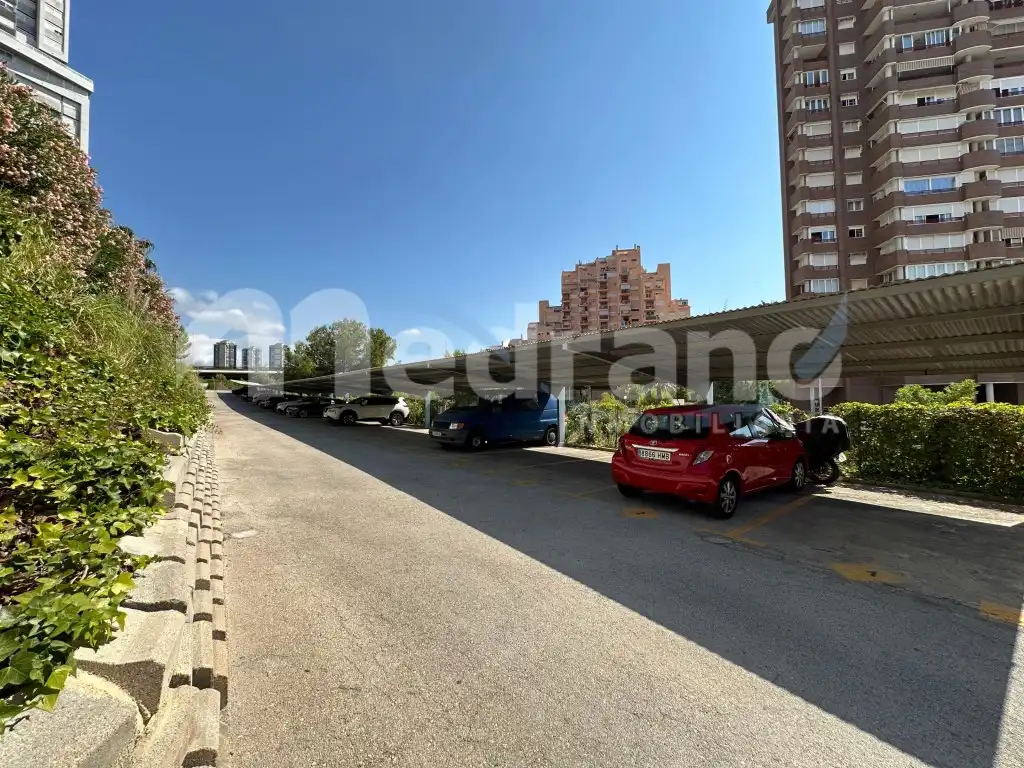 Appartamento con piscina in vendita a Avenida Armada Española, imagen 35
