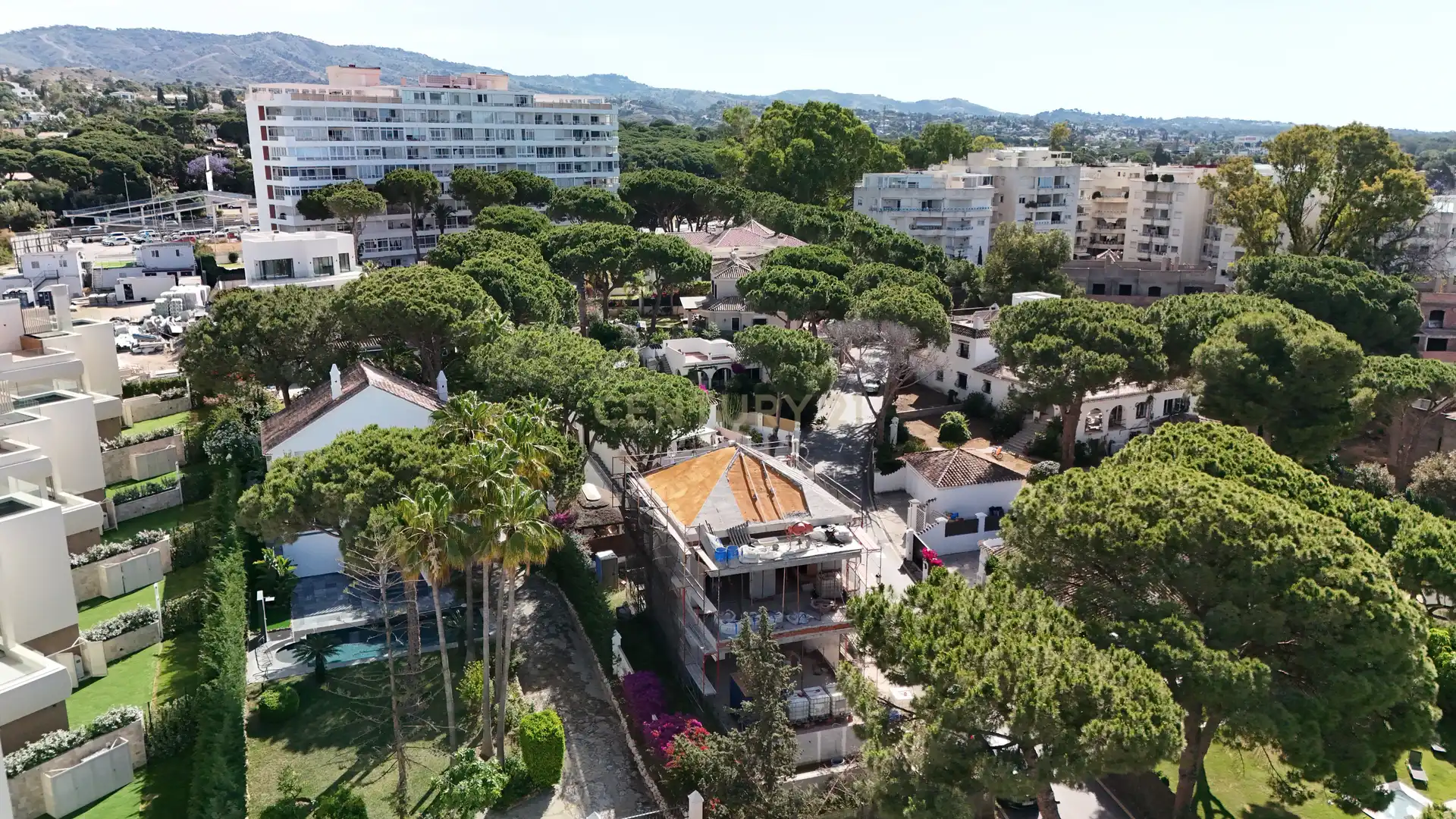 Casa con piscina en venta en Av. Playas Andaluzas, 1203, Marbella, Spain, imagen 10