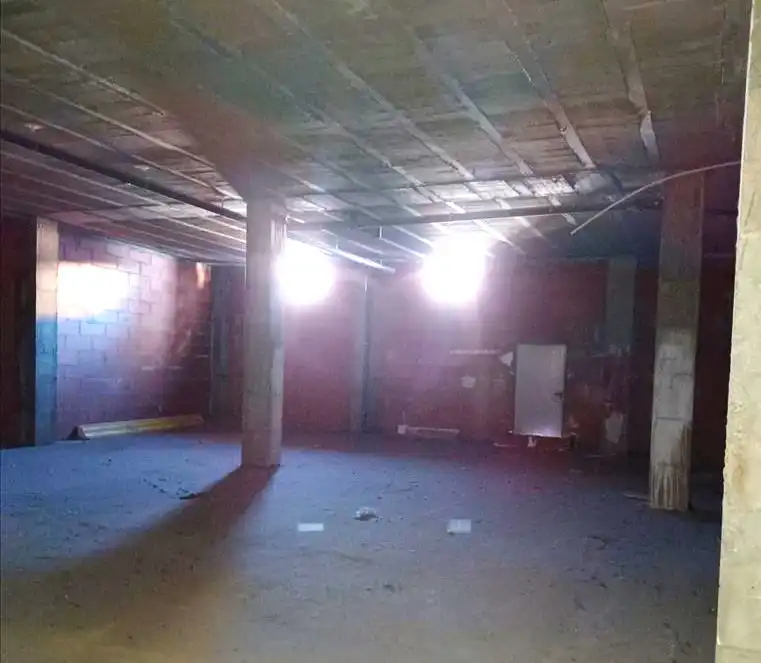 Local comercial en venda a QUEVEDO, imagen 7