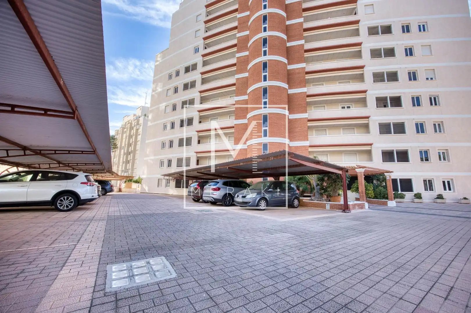 Parking de Apartamento en venta en Calpe / Calp con Aire acondicionado, Jardín privado y Terraza