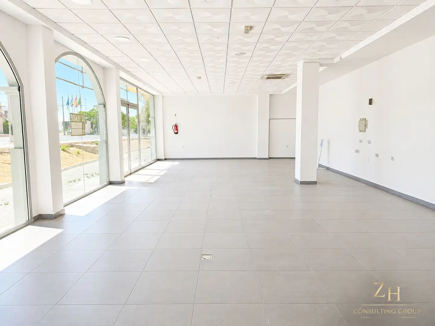 Business premises for sale in Avenida del Rey Juan Carlos I 1, imagen 2