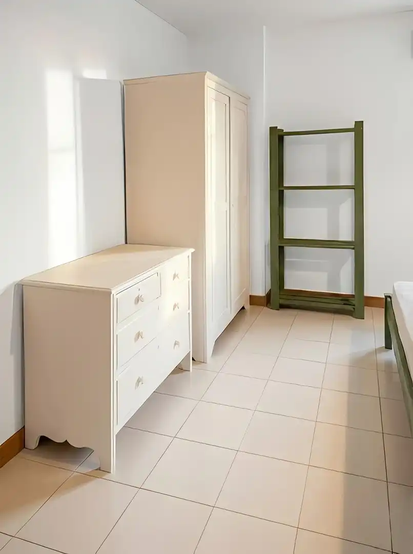 Schlafzimmer von Wohnung zur Miete in Sevilla mit Klimaanlage
