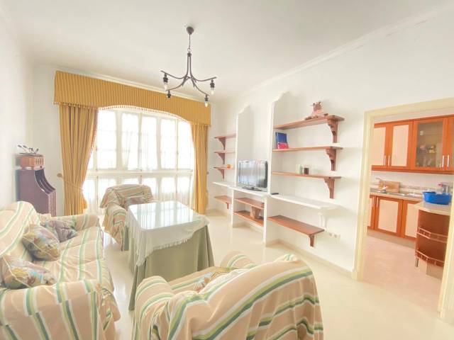 Piso en Alquiler en Centro - Calzada - Cabo Noval