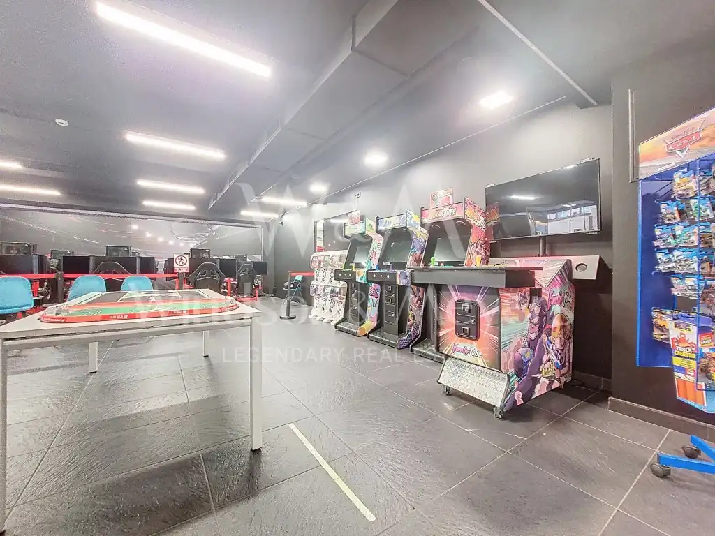 Locale commerciale in cessione a Carrer Isabelle Sandy, 2-4 2-4, imagen 13