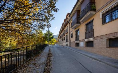 Vista exterior de Apartament en venda en Monachil amb Balcó