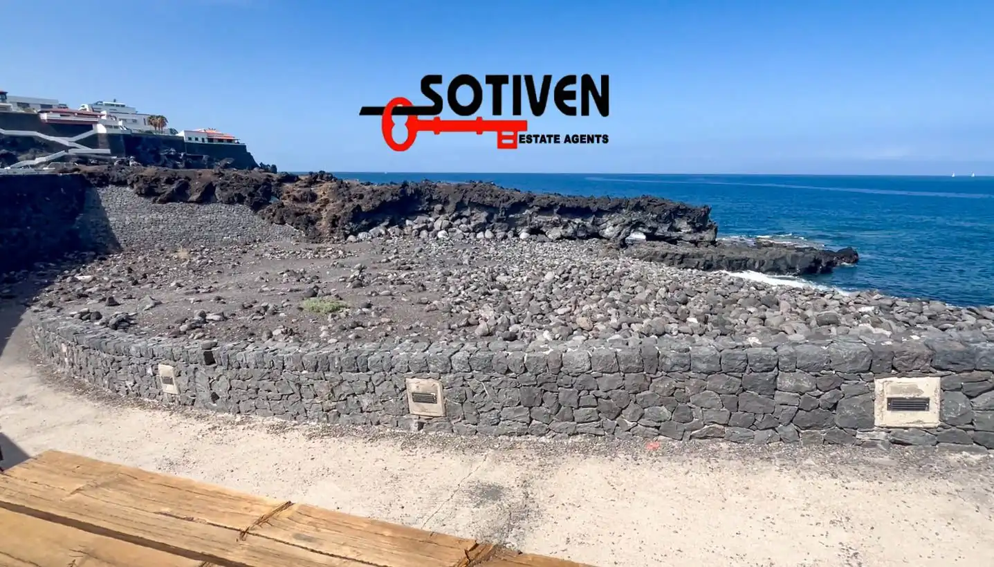 Vista exterior de Apartament de lloguer en Santiago del Teide amb Terrassa i Piscina comunitària