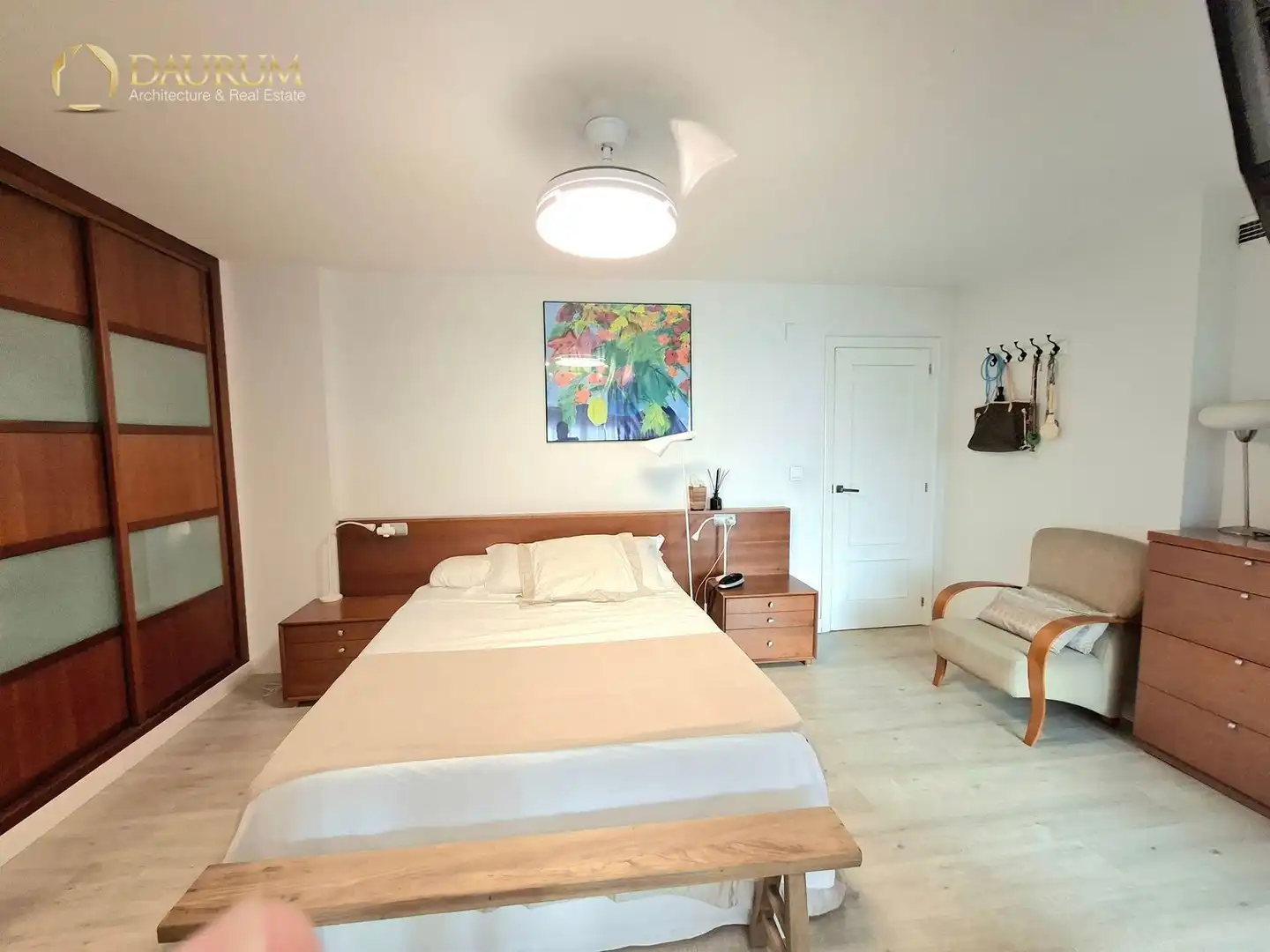 Penthouse with lift for sale in CALLE MARÍA NOMDEDÉU, imagen 4