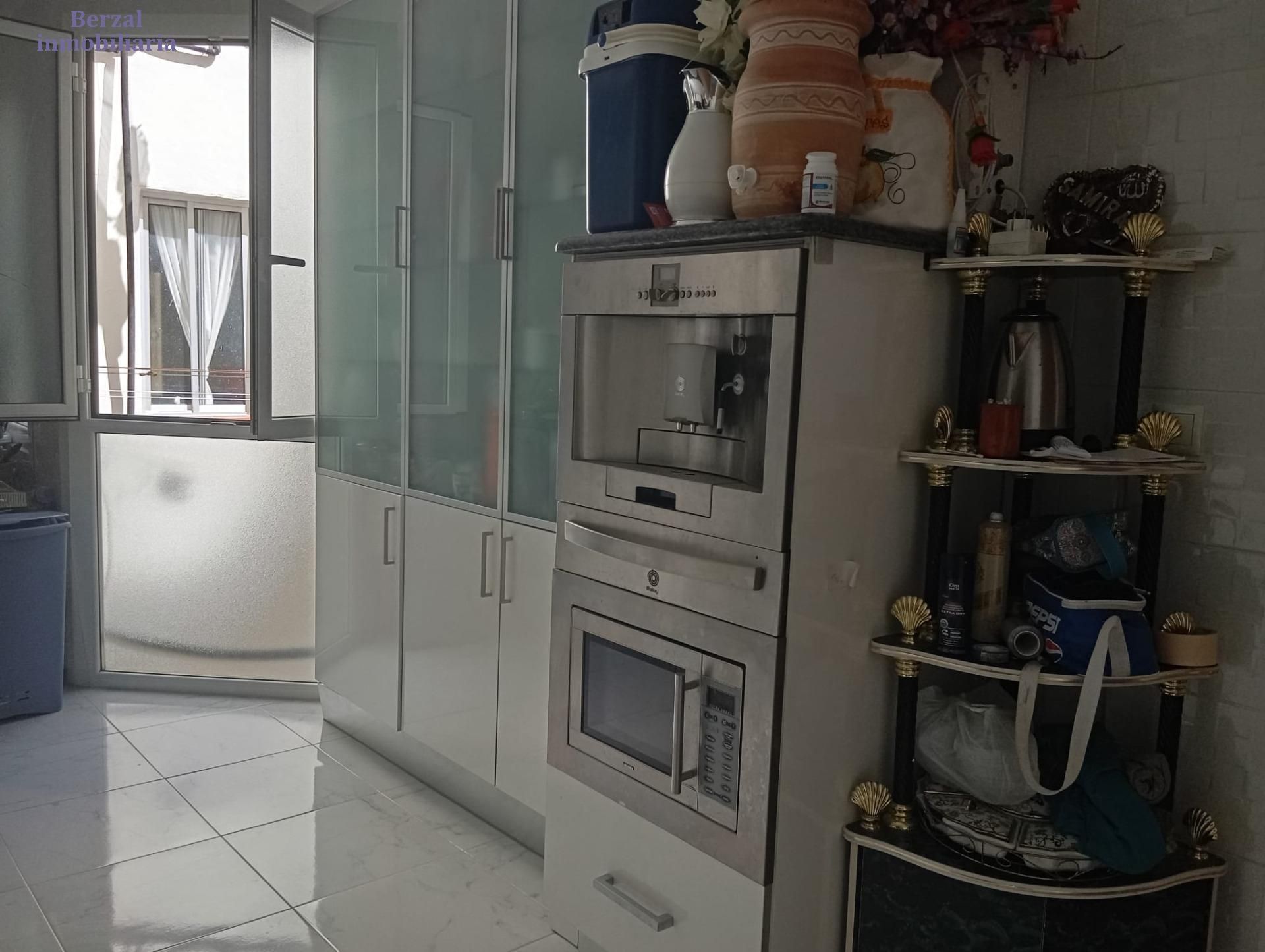 Wohnung zum verkauf in Calle SOMOSIERRA, Gran Via, Centro,  Logroño