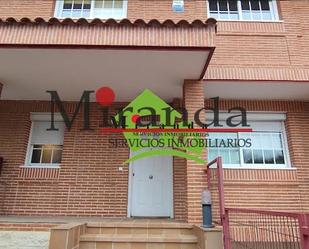 Vista exterior de Casa o xalet de lloguer en Villaviciosa de Odón amb Aire condicionat, Calefacció i Terrassa