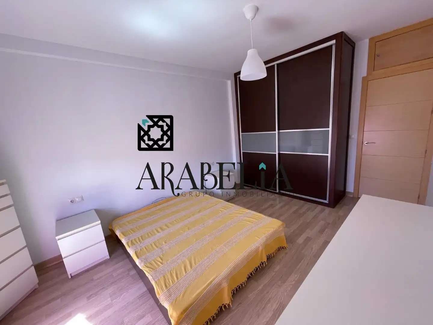 Bedroom of Flat for sale in Córdoba  with Air Conditioner
