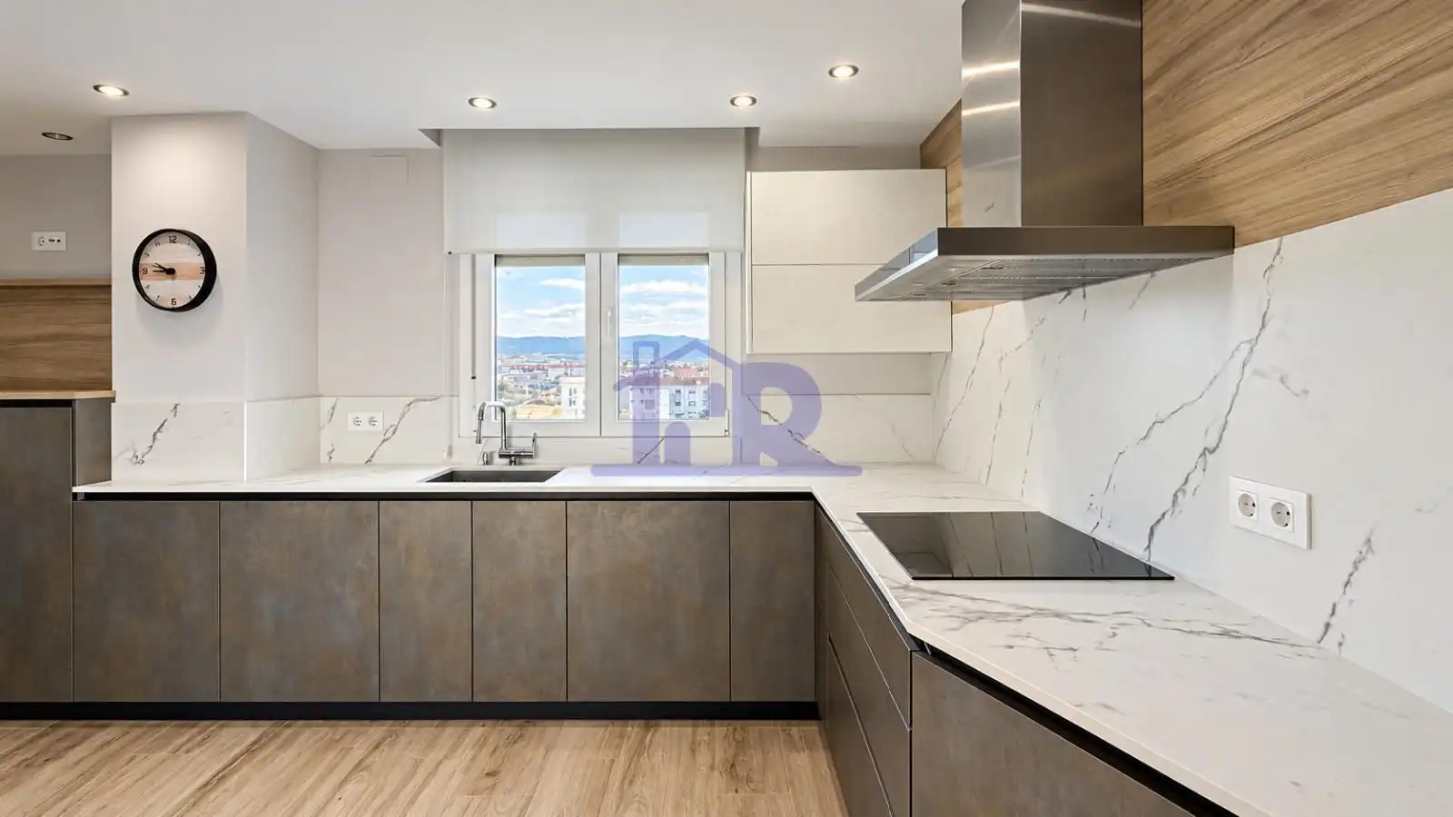 Appartement avec ascenseur à louer à Serpol, imagen 29