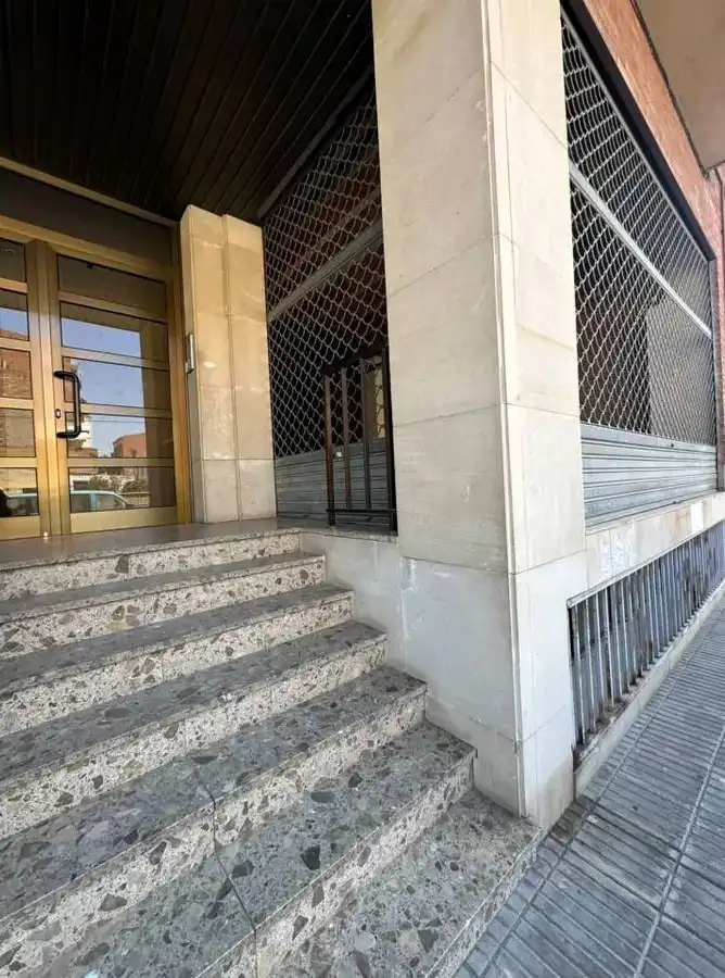Local comercial en venta en Carrer Joan Maragall
