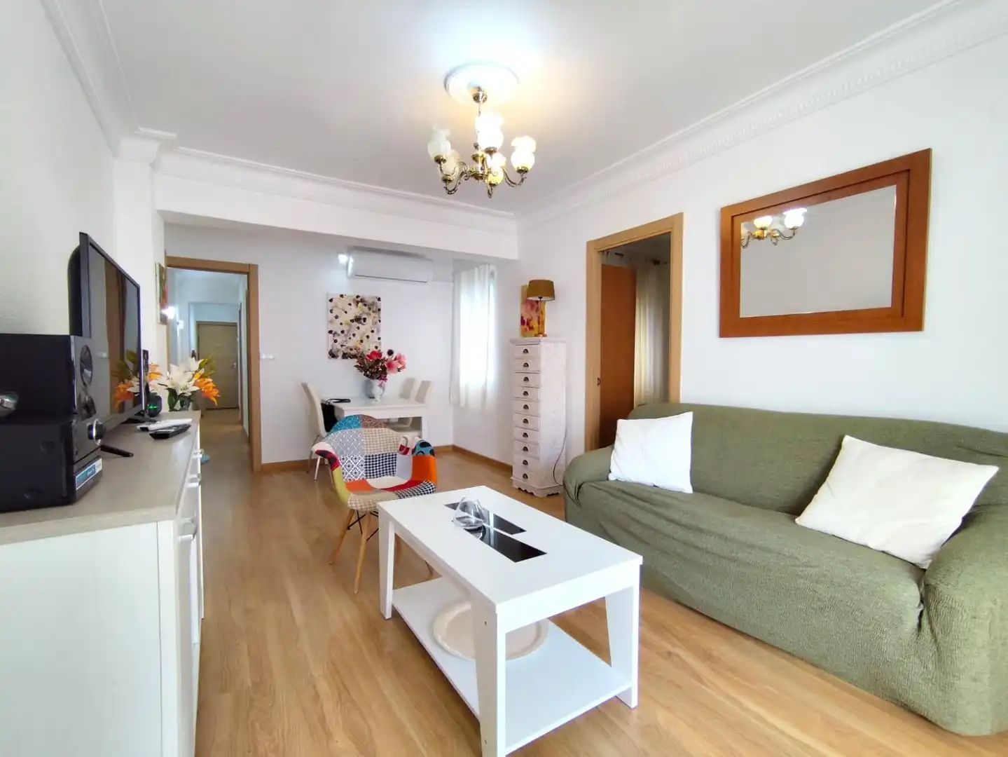 Living room of Flat for rent in Plasencia  with Furnished and Balcony