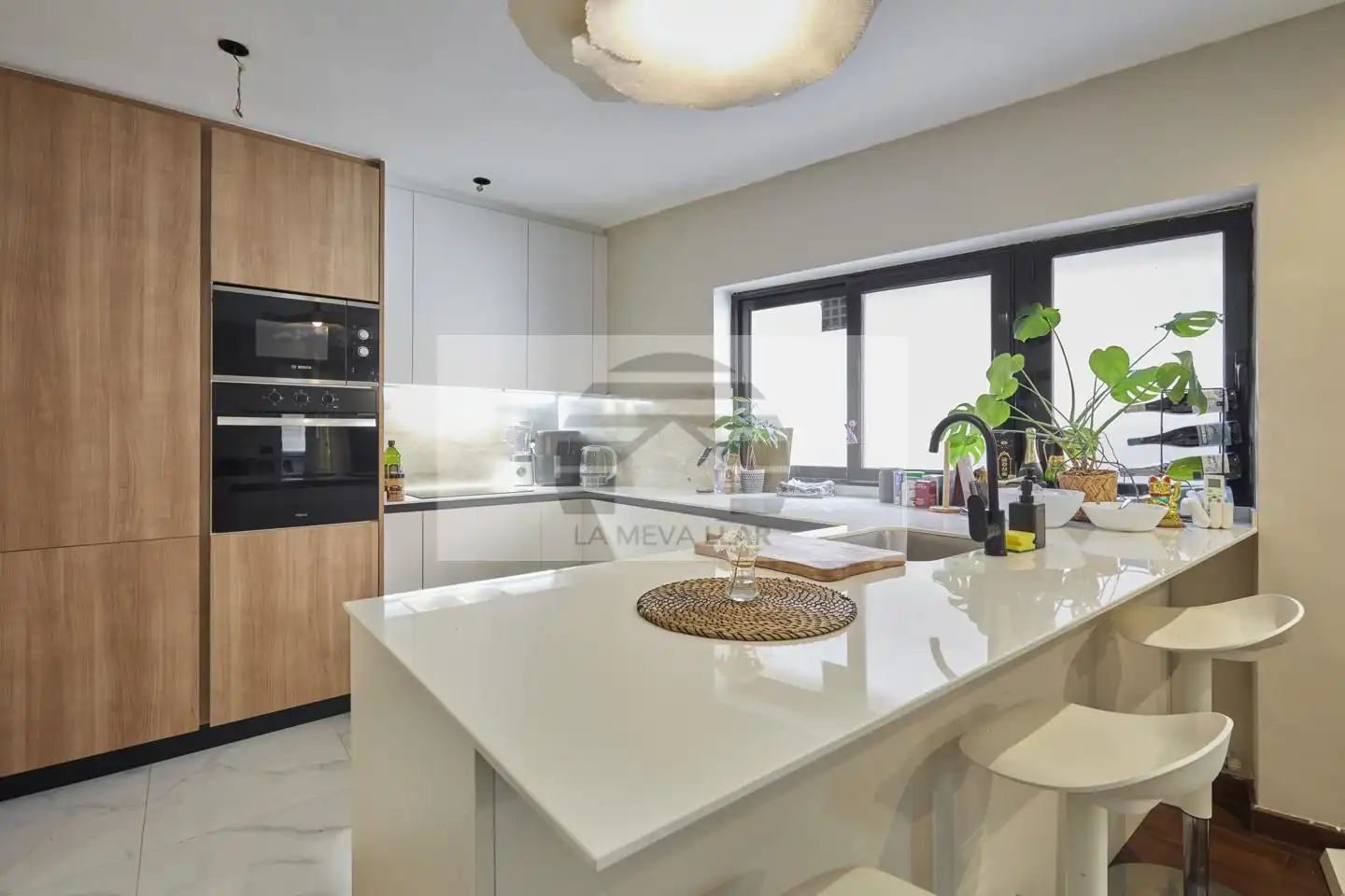 Flat for sale in Nou De La Rambla, El Poble Sec - Parc de Montjuïc